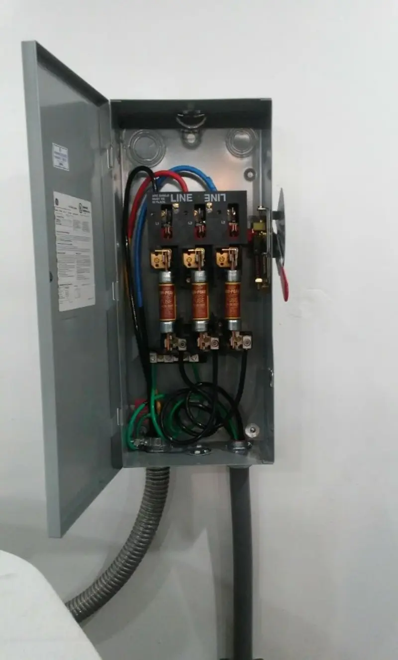 Three-phase disconnect switch installed for Electrical Wiring & Rewiring in Fulshear